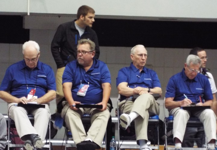 3 Reasons You Should Volunteer at the Diving Table