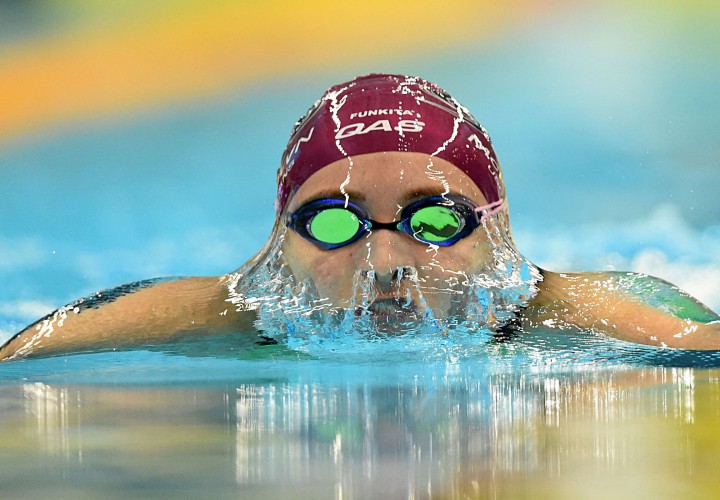 Taylor McKeown Vaults to 3rd in World With Olympic Qualifying 200 Breaststroke