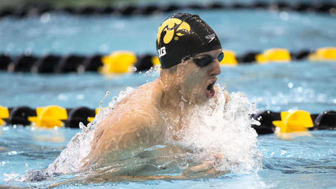 Roman Trussov Lacey Locke Shine as Iowa Splits with Northwestern