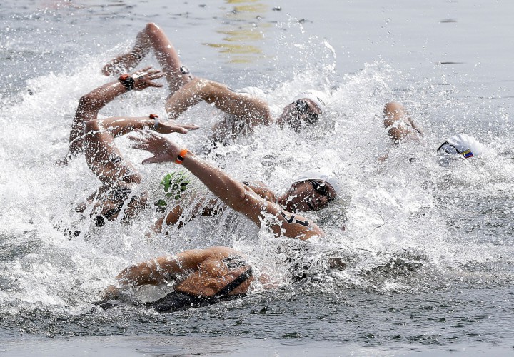 Chinas Lijun Zu Leads Final Qualifiers for Mens Olympic Open Water 10K