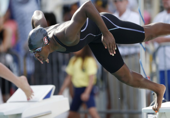 Simone Manuel Turns On Jets to Win 100 Free